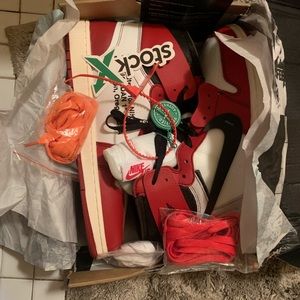 Jordan 1 Retro Off-White Chicago